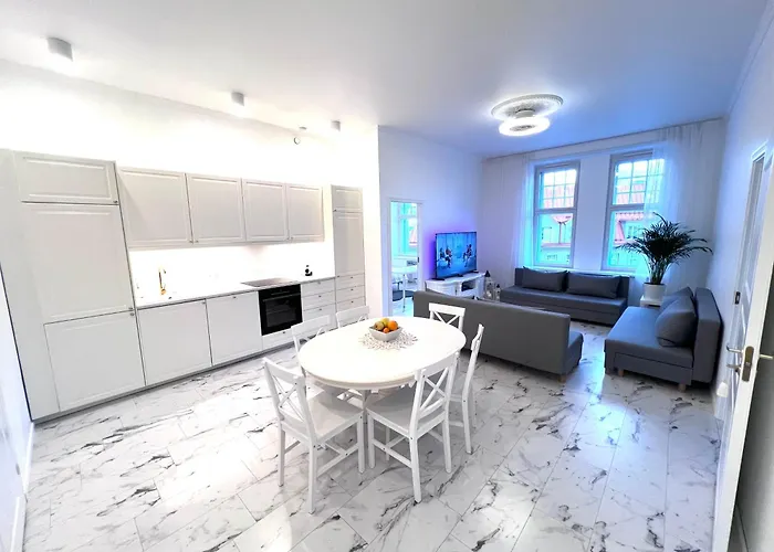 Old Town 3room Апартаменти *